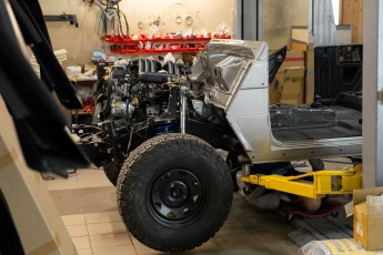 3-034-Convertible-Mercedes-250GD-MojaveSilver-071006