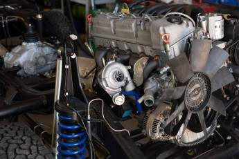 3-051-Convertible-Mercedes-250GD-MojaveSilver-071006