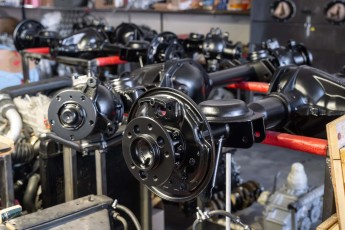 3-063-Convertible-Mercedes-250GD-MojaveSilver-071006