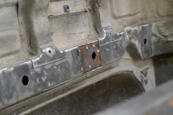 3-090-Convertible-Mercedes-250GD-MojaveSilver-071006