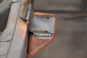 3-102-Convertible-Mercedes-250GD-MojaveSilver-071006