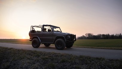 1-001-Convertible-Mercedes-GWagen-VesuvioGrey-088657