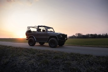 2B-001-Convertible-Mercedes-GWagen-VesuvioGrey-088657