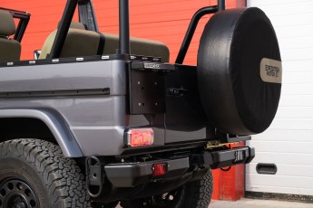 2B-023-Convertible-Mercedes-GWagen-VesuvioGrey-088657