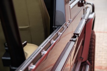 2B-029-Convertible-Mercedes-GWagen-VesuvioGrey-088657