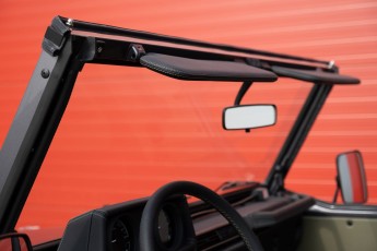 2B-037-Convertible-Mercedes-GWagen-VesuvioGrey-088657