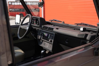 2B-056-Convertible-Mercedes-GWagen-VesuvioGrey-088657