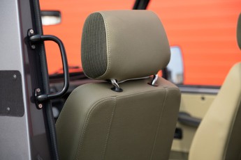 2B-070-Convertible-Mercedes-GWagen-VesuvioGrey-088657