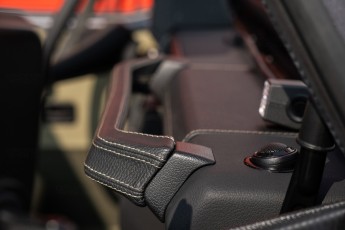 2B-081-Convertible-Mercedes-GWagen-VesuvioGrey-088657