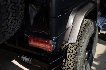 3-002-Convertible-Mercedes-GWagen-VesuvioGrey-088657