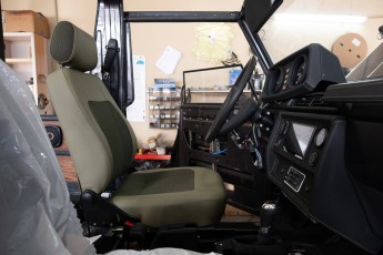 3-003-Convertible-Mercedes-GWagen-VesuvioGrey-088657