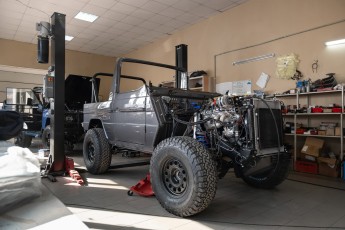 3-013-Convertible-Mercedes-GWagen-VesuvioGrey-088657