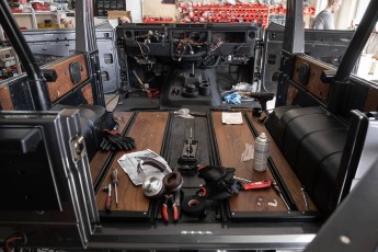 3-015-Convertible-Mercedes-GWagen-VesuvioGrey-088657