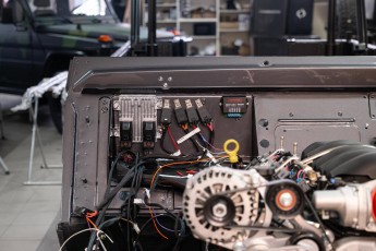 3-033-Convertible-Mercedes-GWagen-VesuvioGrey-088657