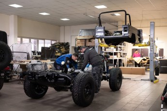 3-055-Convertible-Mercedes-GWagen-VesuvioGrey-088657