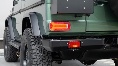 1-005-Custom-Mercedes-GWagon-IrelandMidGreen-087810