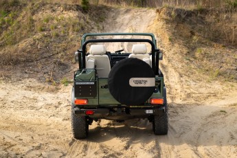2A-004-Custom-Mercedes-GWagon-IrelandMidGreen-087810