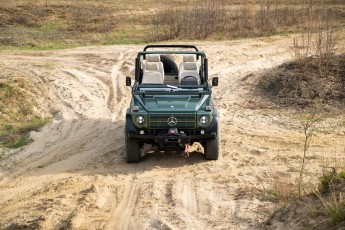 2A-008-Custom-Mercedes-GWagon-IrelandMidGreen-087810