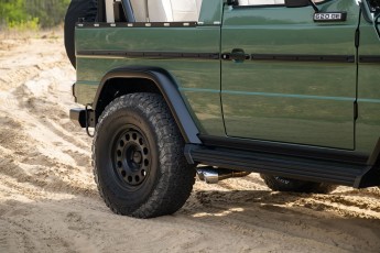 2A-018-Custom-Mercedes-GWagon-IrelandMidGreen-087810