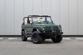 2B-001-Custom-Mercedes-GWagon-IrelandMidGreen-087810