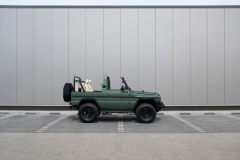 2B-002-Custom-Mercedes-GWagon-IrelandMidGreen-087810