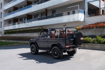 2B-003-Custom-Mercedes-GWagon-MidnightBlue-077213