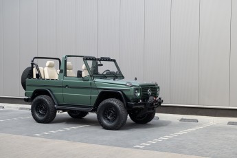 2B-004-Custom-Mercedes-GWagon-IrelandMidGreen-087810