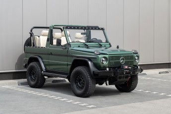 2B-005-Custom-Mercedes-GWagon-IrelandMidGreen-087810
