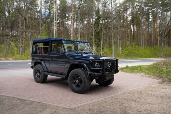 2B-024-Custom-Mercedes-GWagon-MidnightBlue-077213