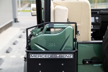2B-037-Custom-Mercedes-GWagon-IrelandMidGreen-087810
