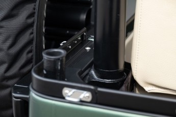 2B-038-Custom-Mercedes-GWagon-IrelandMidGreen-087810