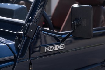 2B-041-Custom-Mercedes-GWagon-MidnightBlue-077213