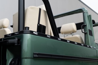 2B-044-Custom-Mercedes-GWagon-IrelandMidGreen-087810