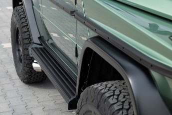 2B-054-Custom-Mercedes-GWagon-IrelandMidGreen-087810