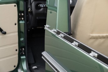 2B-056-Custom-Mercedes-GWagon-IrelandMidGreen-087810