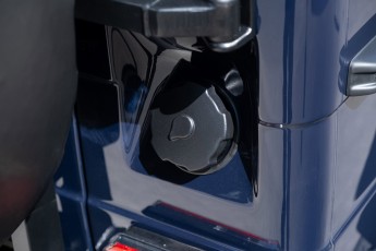 2B-060-Custom-Mercedes-GWagon-MidnightBlue-077213