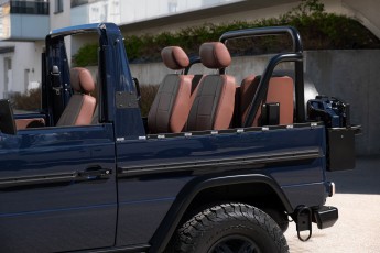 2B-066-Custom-Mercedes-GWagon-MidnightBlue-077213