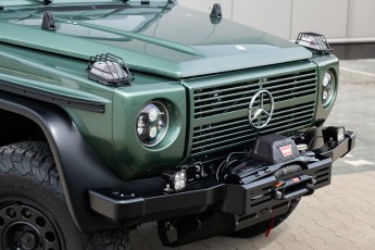 2B-067-Custom-Mercedes-GWagon-IrelandMidGreen-087810