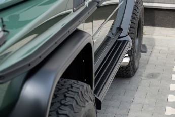 2B-074-Custom-Mercedes-GWagon-IrelandMidGreen-087810