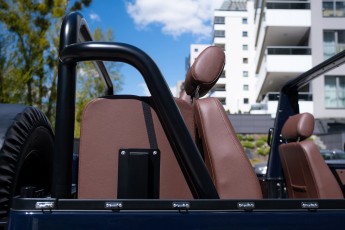 2B-084-Custom-Mercedes-GWagon-MidnightBlue-077213