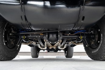 2B-149-Custom-Mercedes-GWagon-IrelandMidGreen-087810