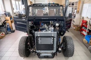 3-014-Custom-Mercedes-GWagon-MidnightBlue-077213
