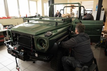 3-018-Custom-Mercedes-GWagon-IrelandMidGreen-087810