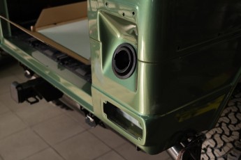 3-052-Custom-Mercedes-GWagon-IrelandMidGreen-087810