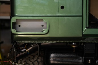 3-054-Custom-Mercedes-GWagon-IrelandMidGreen-087810