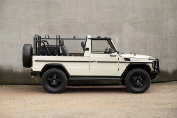 2B-005-Custom-Mercedes-GWagon-White-092857