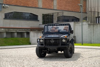 2B-007-Convertible-Mercedes-250GD-MidnightBlue-080879