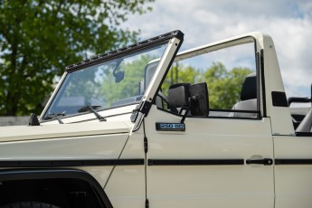 2B-060-Custom-Mercedes-GWagon-White-092857