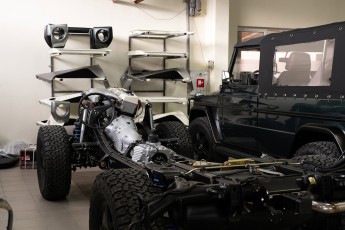3-067-Custom-Mercedes-GWagon-White-092857