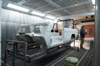 3-071-Custom-Mercedes-GWagon-White-092857